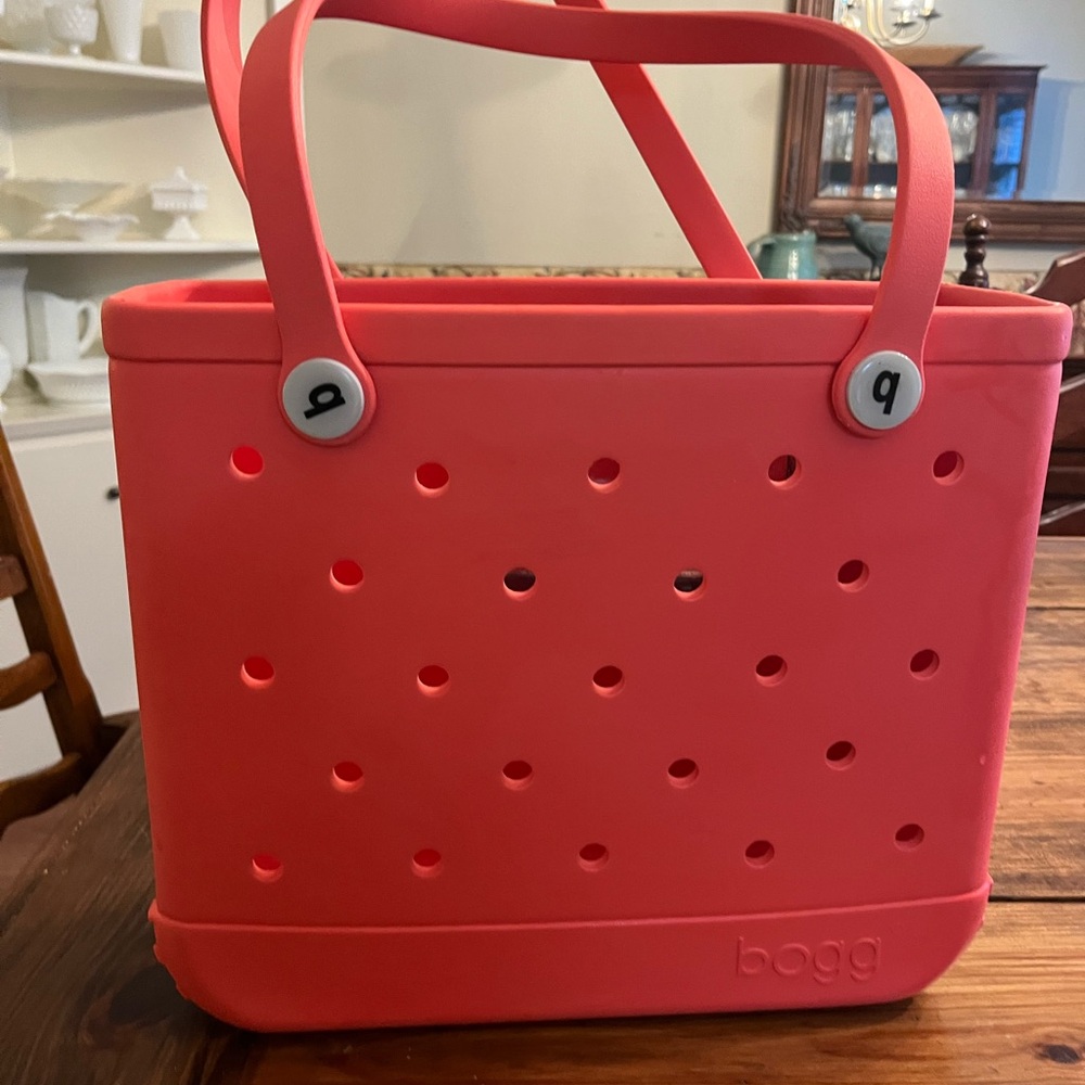 BOGG BAG CORAL Tote with Perforated Design